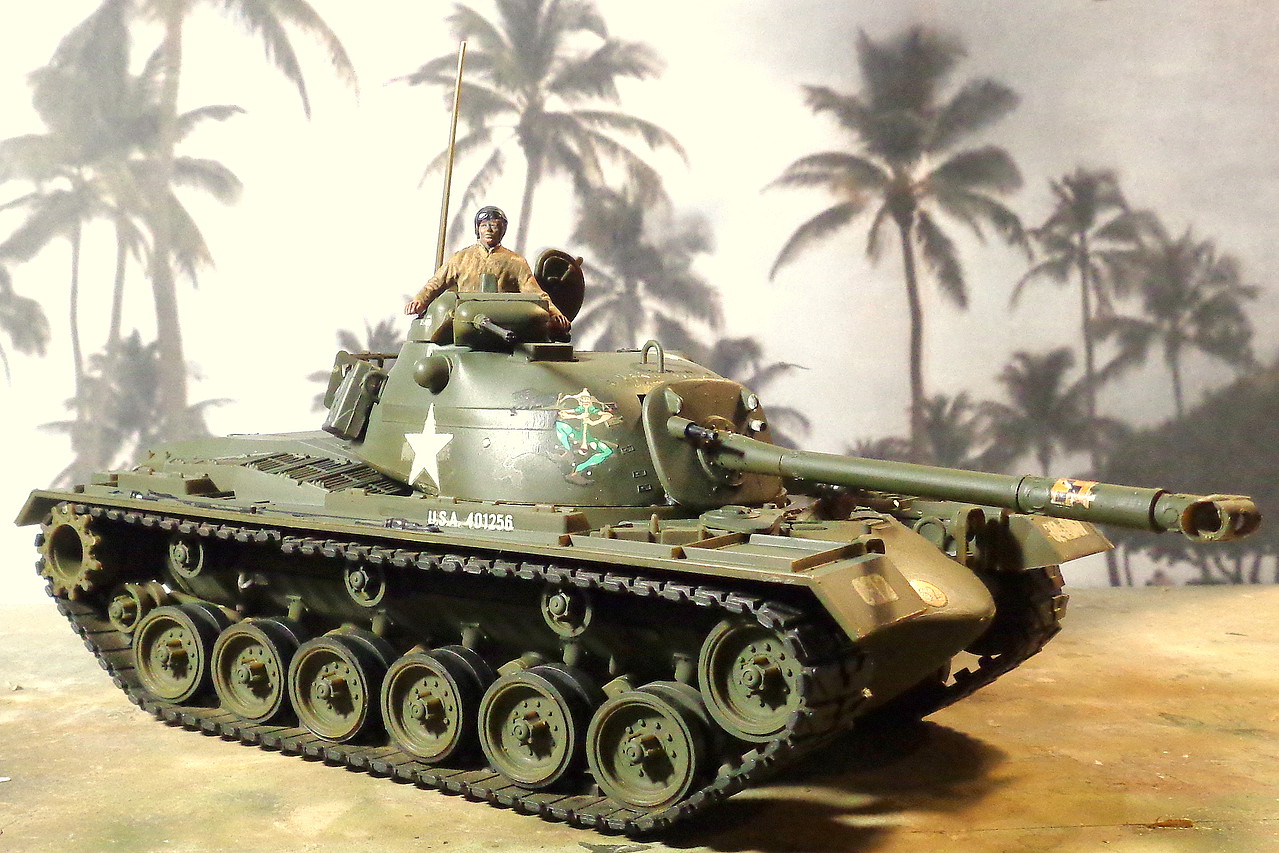 Monogram M-48 A-2 Patton Tank Plastic Model Tank Kit 1/35 Scale #857853