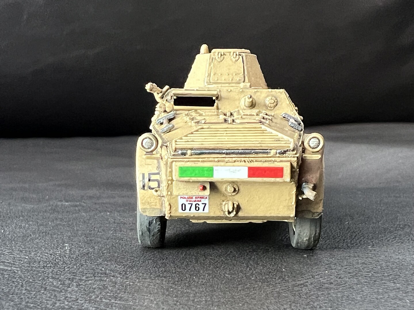 Autoblinda Ab Armored Car Plastic Model Military Vehicle Kit