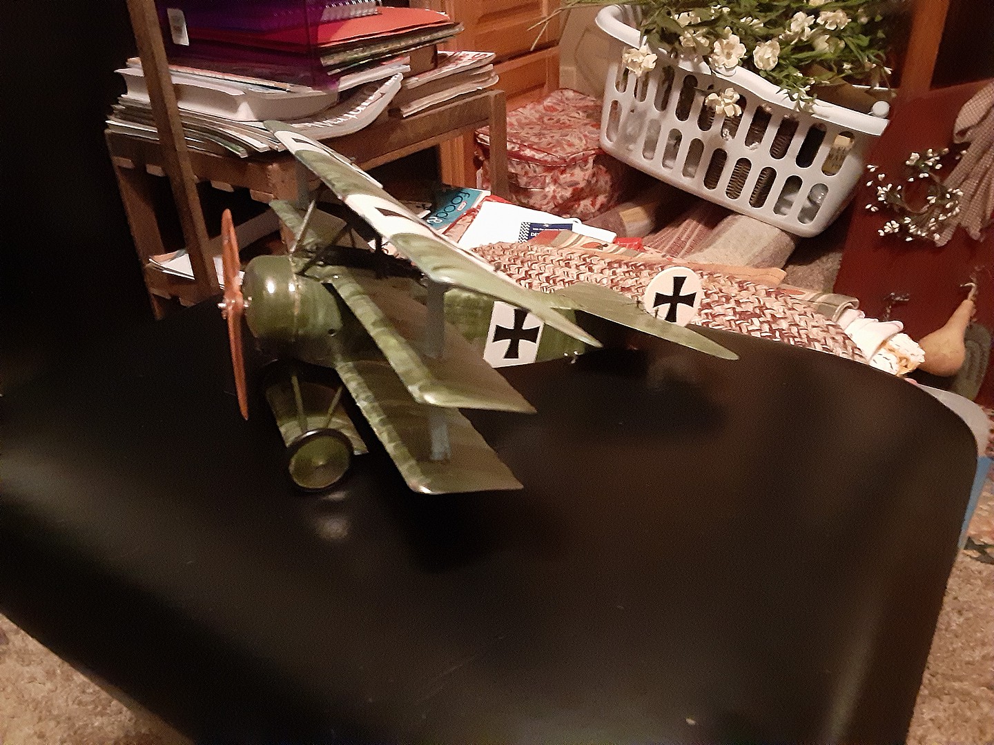 Fokker Dr I Manfred Von Richthofen Triplane Plastic Model Airplane