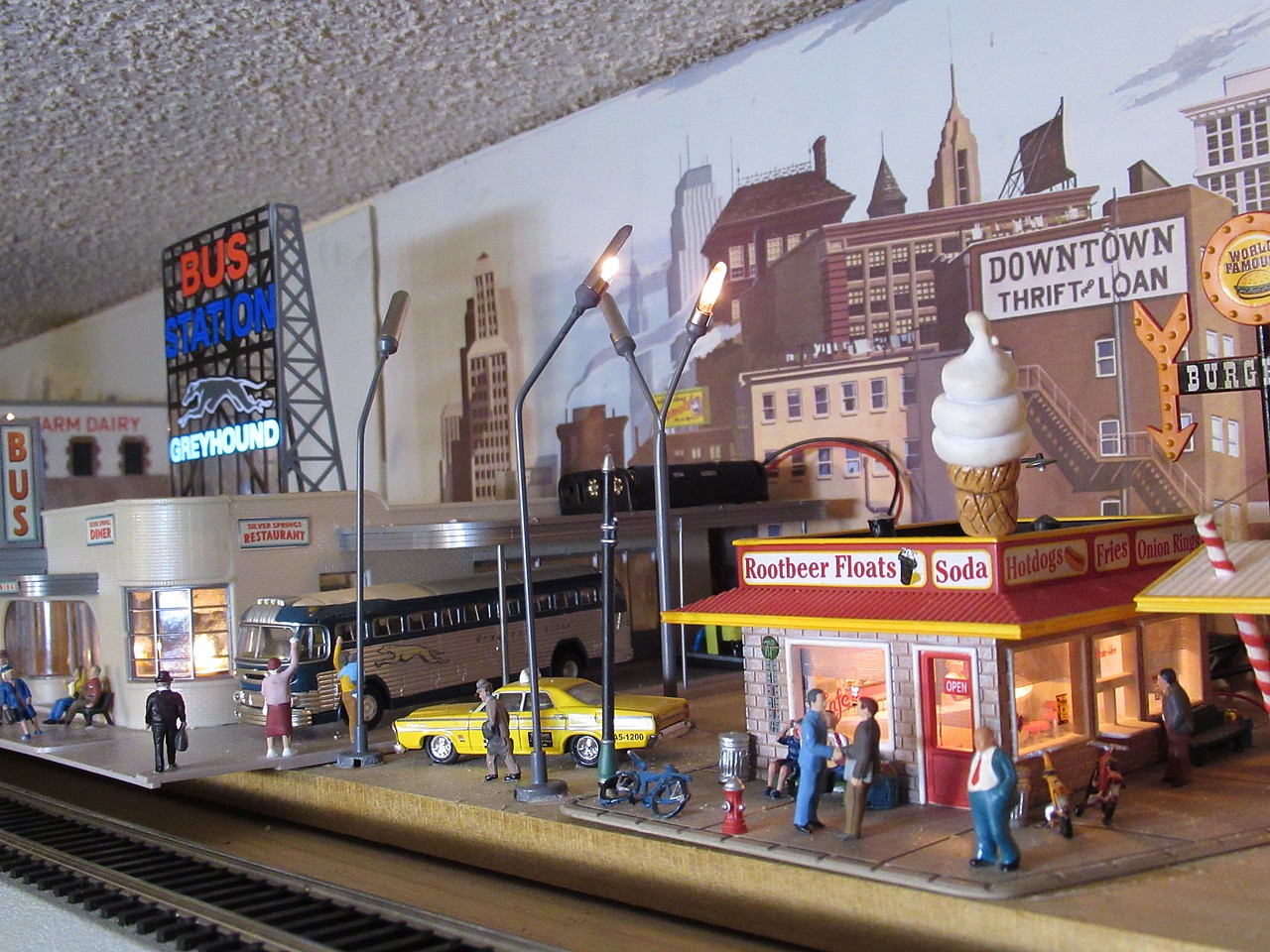 PreFab D's Diner HO Scale HO Scale Model Railroad Building 