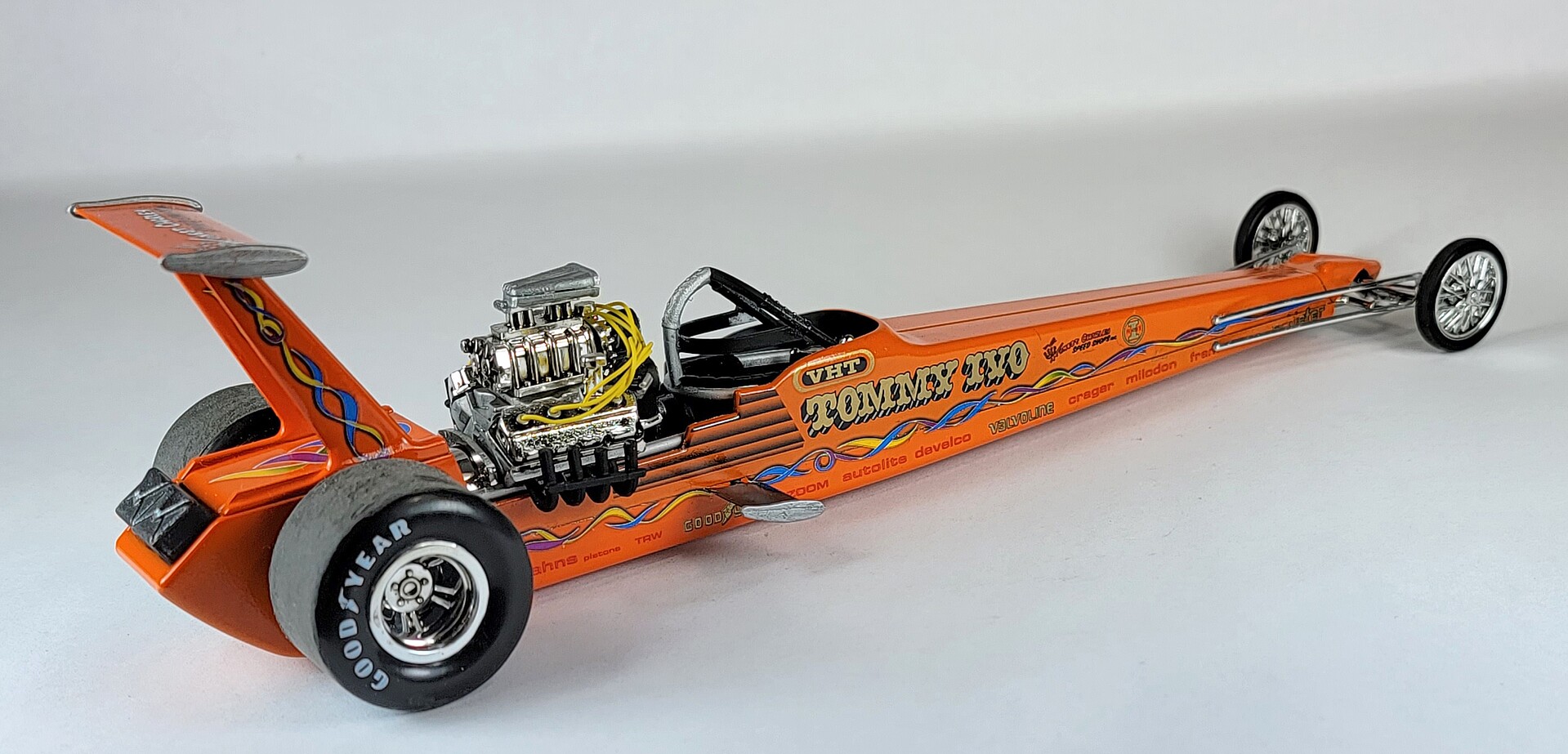 Tommy Ivo Rear Engine Dragster Plastic Model Car Vehicle Kit