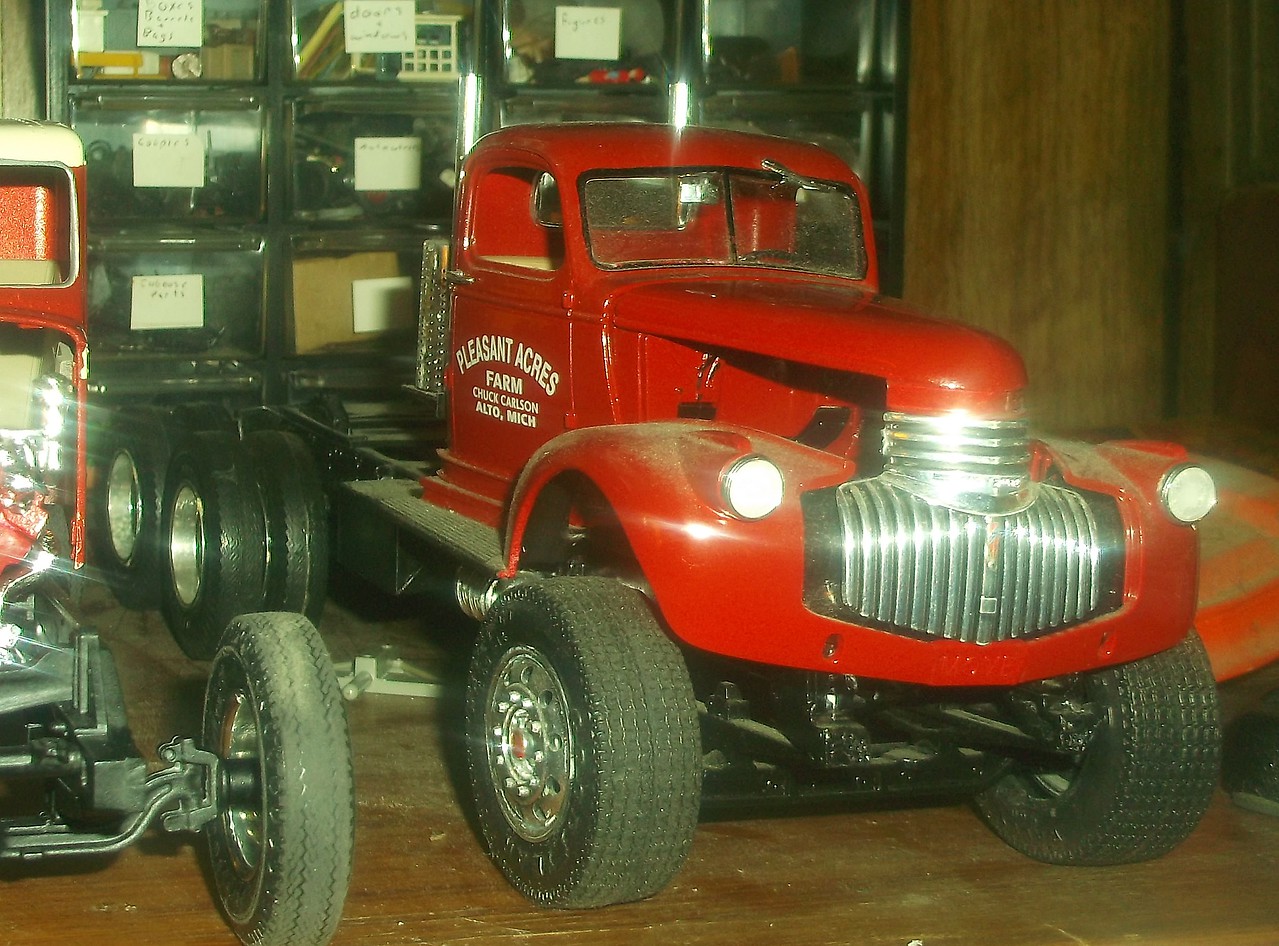 Revell-Monogram 1941 Chevy Pickup 2 'n 1 Plastic Model Truck Kit 1/25 Scale #857202