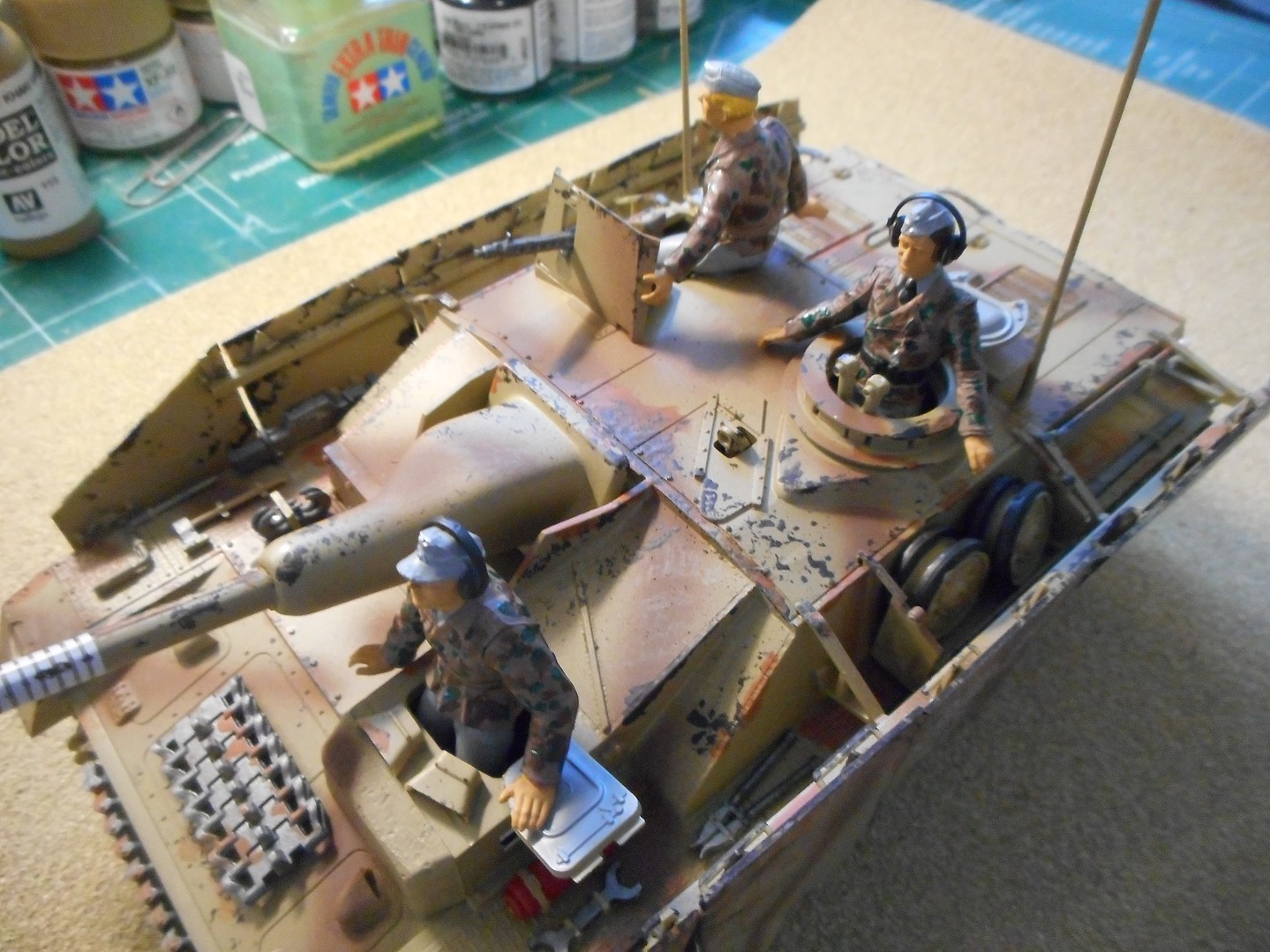 Tamiya German Sturmgeschutz IV Tank Plastic Model Military Vehicle Kit 1/35 Scale #35087