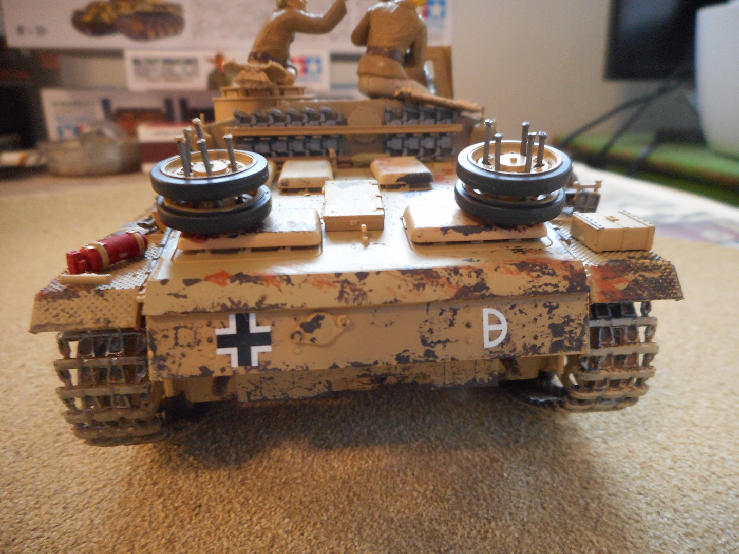 Tamiya Sturmgeschutz III Ausf.G Early Tank Plastic Model Military Vehicle Kit 1/35 Scale #35197