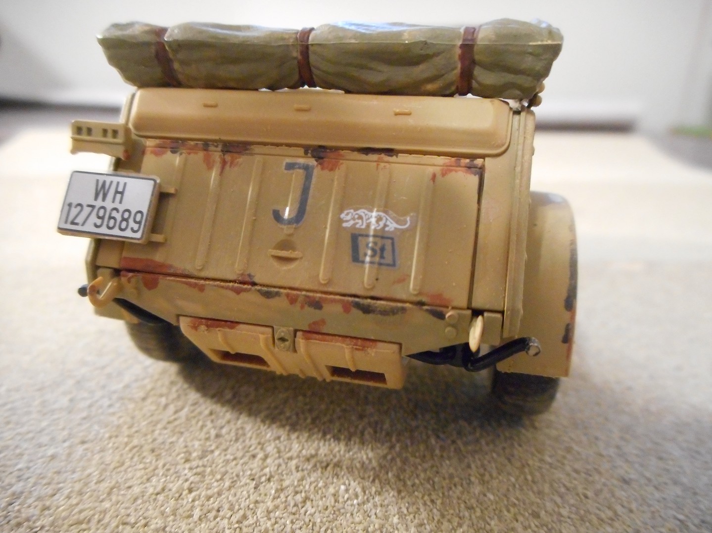 Tamiya German Kubelwagen Type 82 Africa Plastic Model Military Vehicle Kit 1/35 Scale #35238