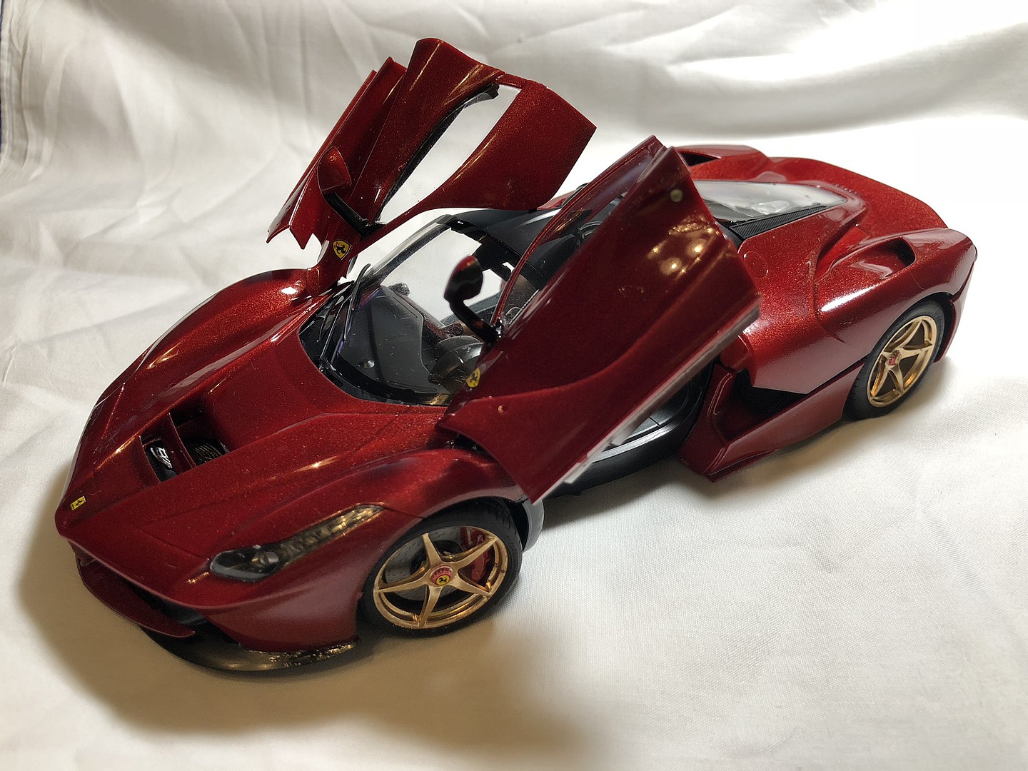 laferrari model