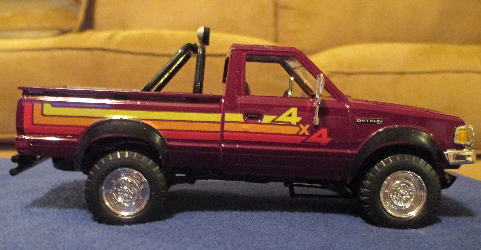 Datsun Off-Road Pickup -- Plastic Model Truck Kit -- 1/24 Scale 