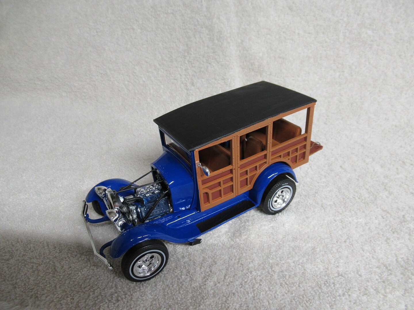 1929 Ford Woody Pickup Truck Plastic Model Vehicle Kit 1 25 Scale