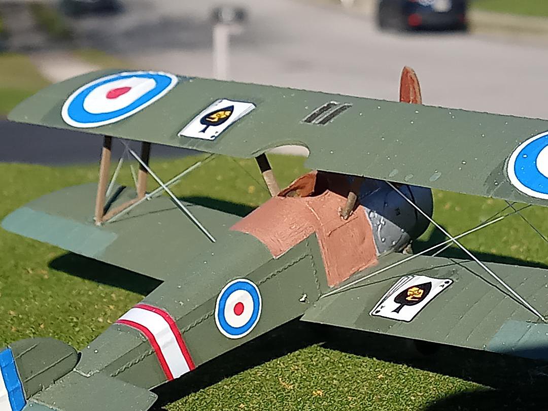 Sopwith Camel WWI RAF Fighter Plastic Model Airplane Kit 1 72