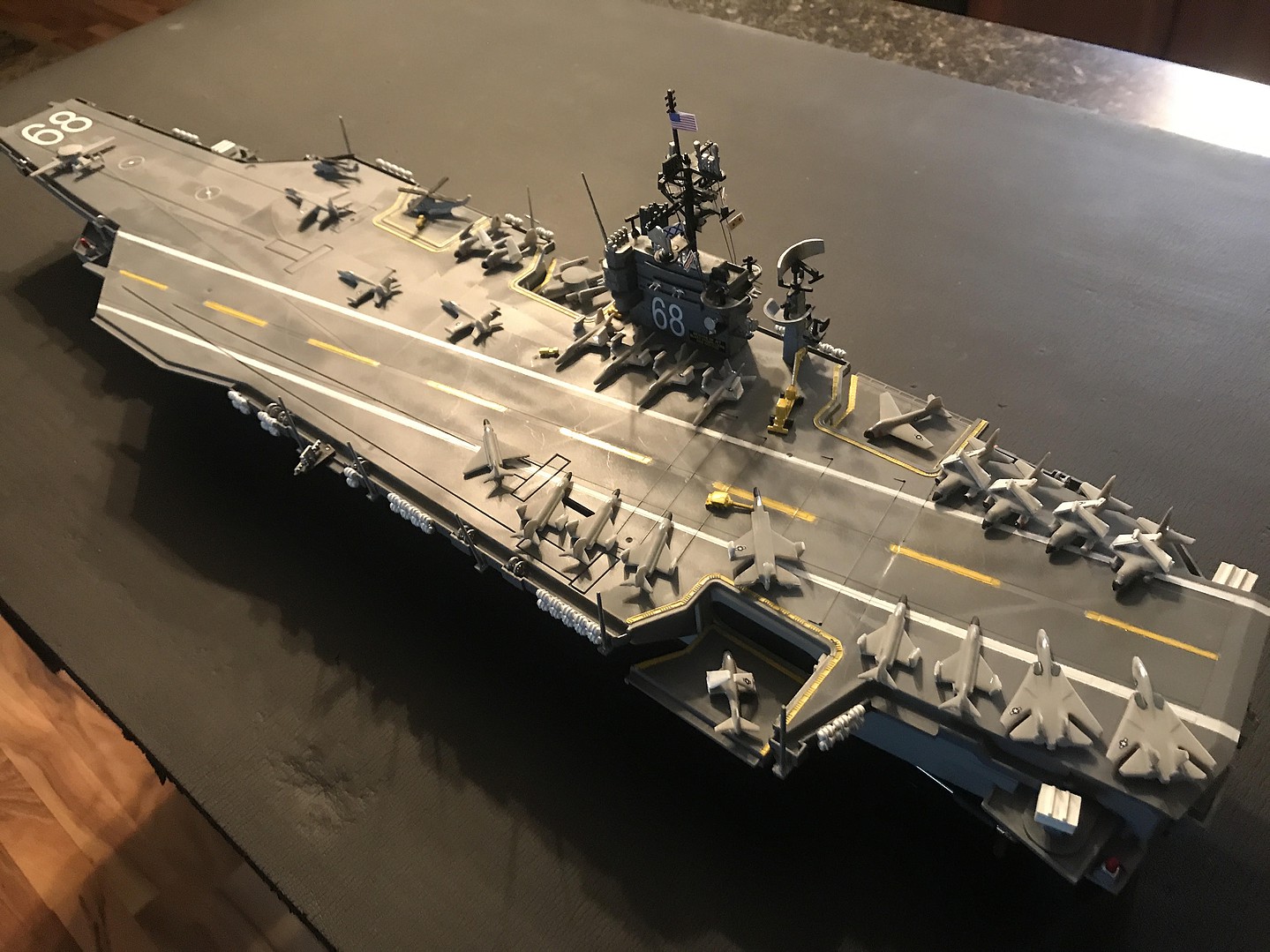 Uss Nimitz Cvn Aircraft Carrier Plastic Model Military Ship Kit Scale