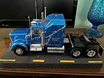 Kenworth W900 Semi Truck