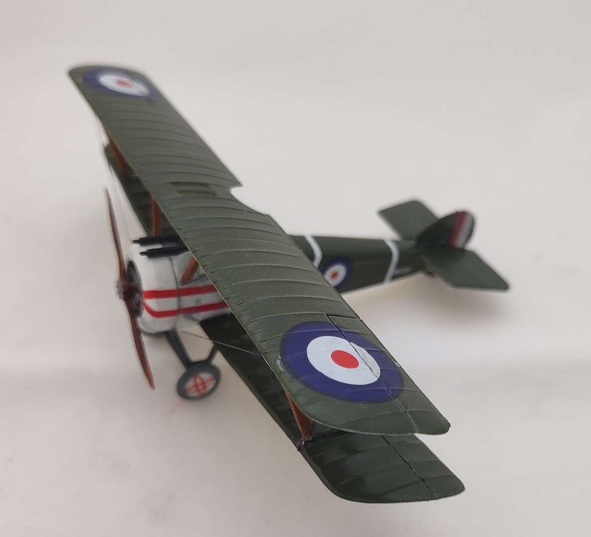 Sopwith Camel WWI RAF Fighter Plastic Model Airplane Kit 1 72