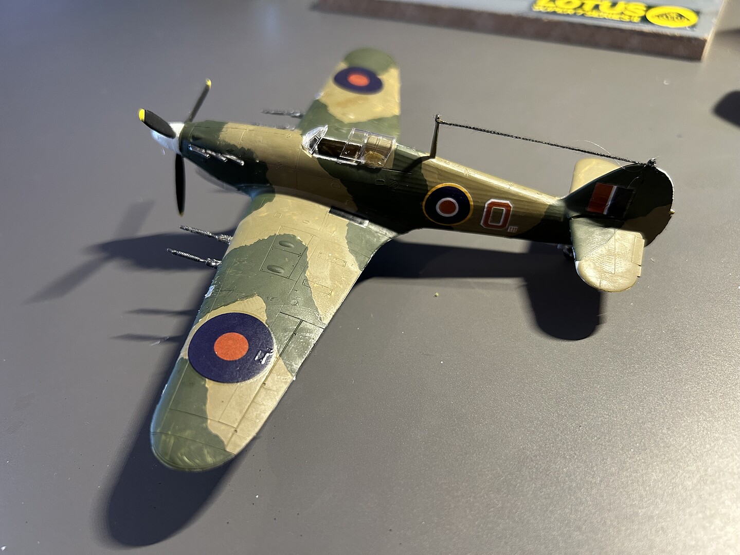 Hawker Hurricane Mk II C Aircraft Plastic Model Airplane Kit 1 72