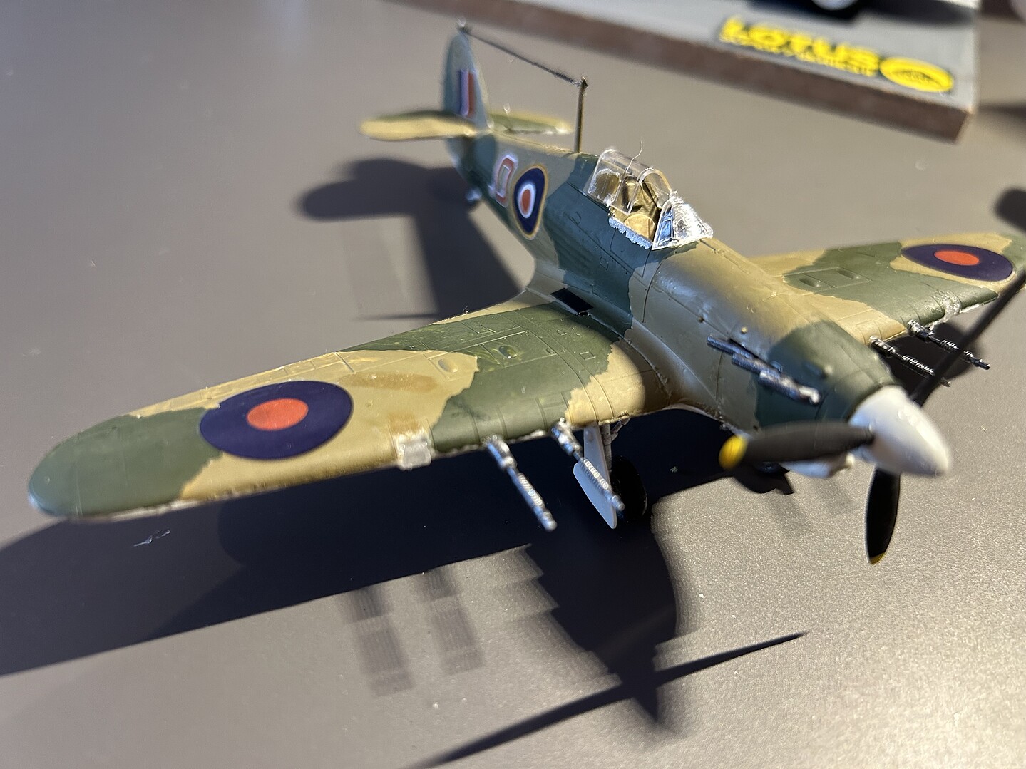 Hawker Hurricane Mk Ii C Aircraft Plastic Model Airplane Kit