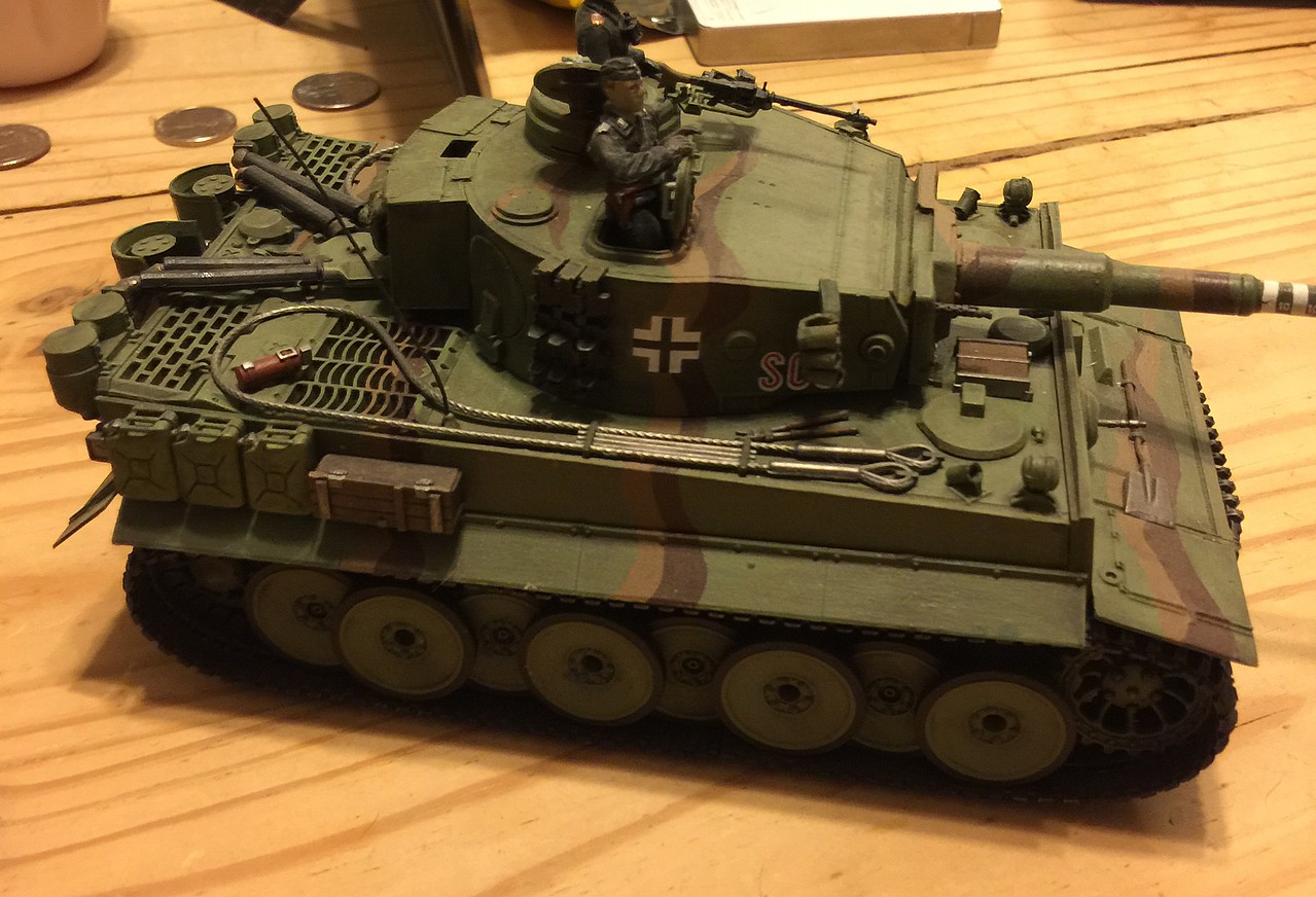 German Tiger I Mid Production Tank Plastic Model Military Vehicle