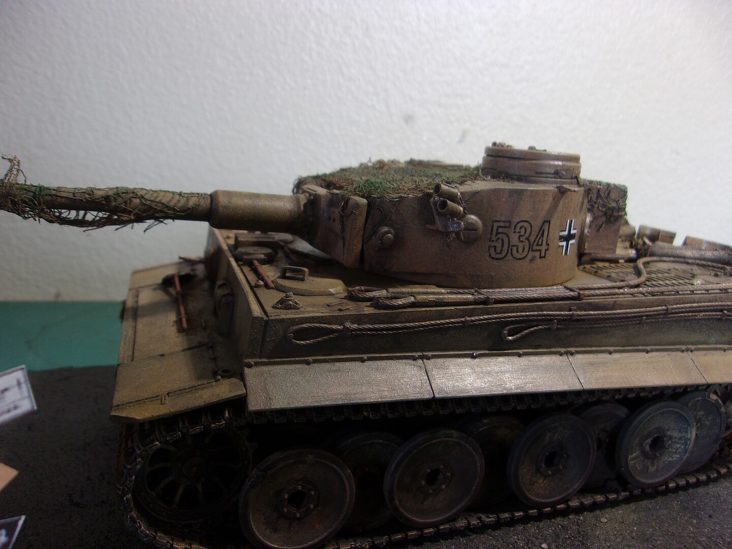 German Tiger I Early Production Tank Plastic Model Tank