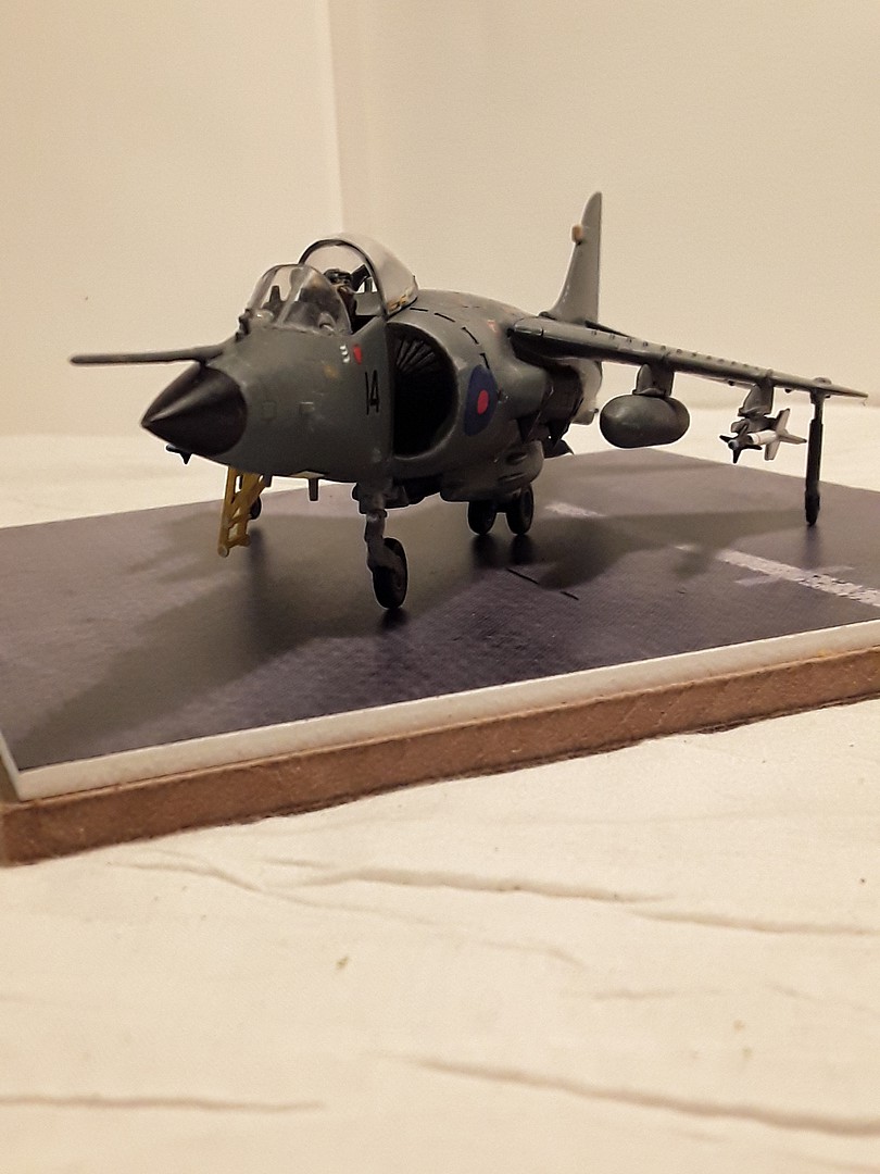 large scale harrier model
