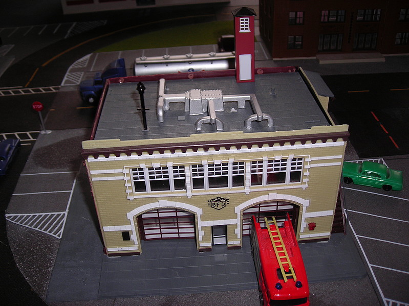 Hampden Fire Engine House 46 Kit Model Train Building HO Scale