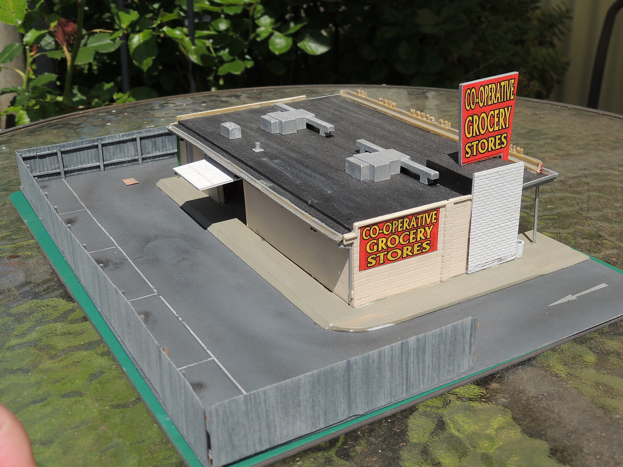 Ace Super Market Kit Model Train Building HO Scale 1330