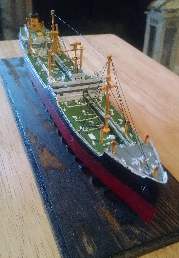 Lindberg Navy Tanker Plastic Model Military Ship Kit 1/520 Scale #hl438-12