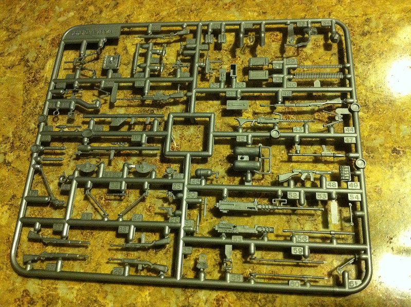 Tamiya US Infantry Weapons Set Plastic Model Military Diorama Kit 1/35 Scale #35121
