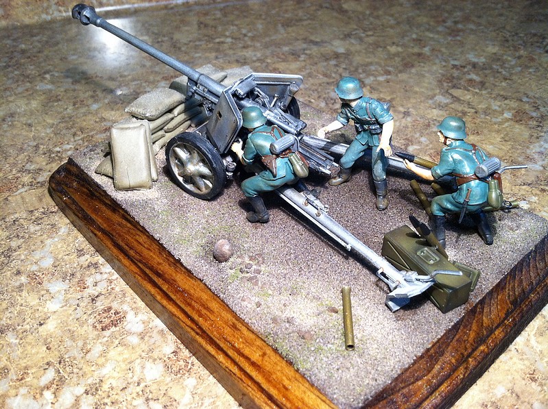 Tamiya German 75mm Anti-Tank Gun Plastic Model Military Diorama Kit 1/35 Scale #35047
