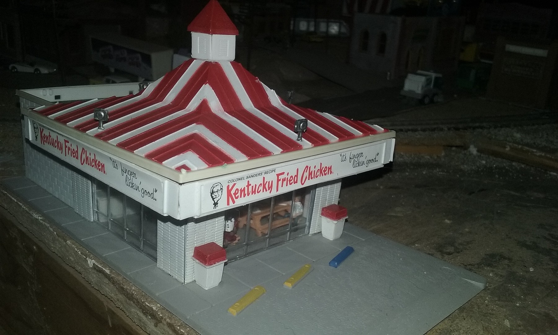 Kentucky Fried Chicken R Drive In Kit Model Train Building Ho