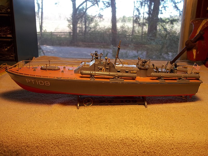 revell pt 109 model