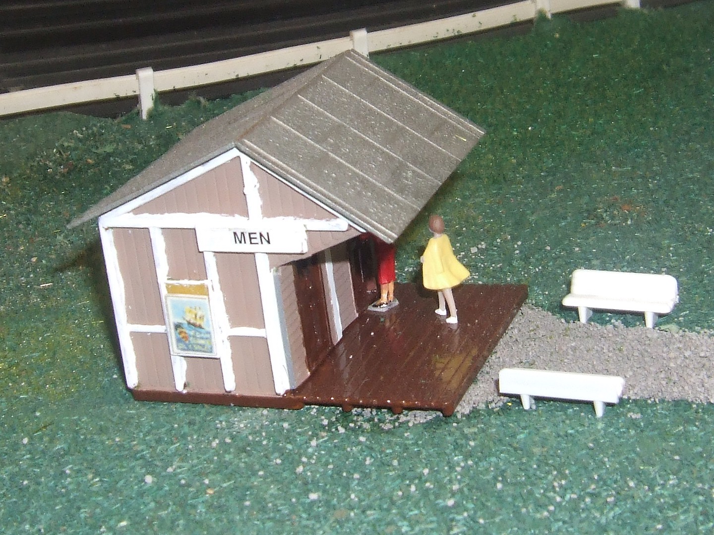 Skate Passenger shelter assmbld - HO-Scale