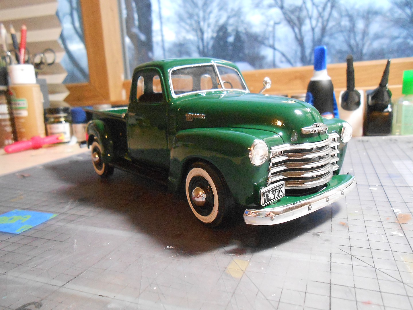 1950 Chevy PickUp Plastic Model Truck Kit 1/25 Scale 107612