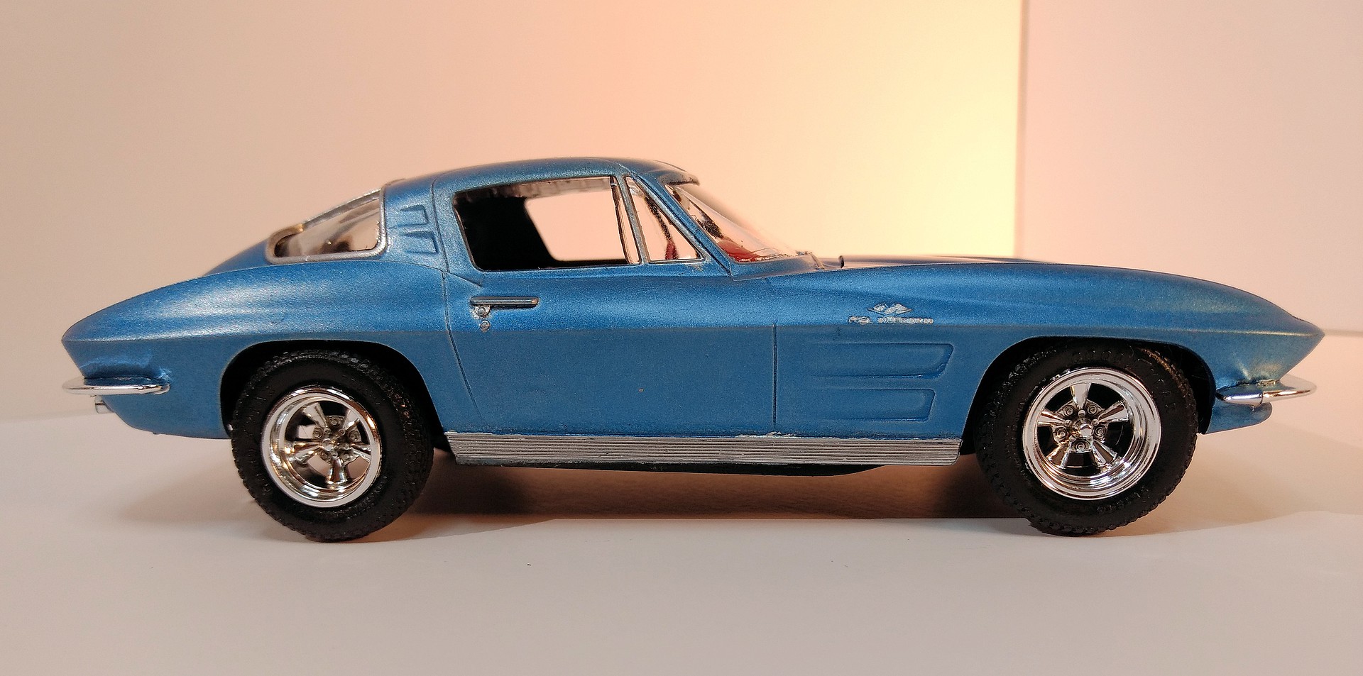 1963 Corvette Plastic Model Car Kit 125 Scale 861 Pictures