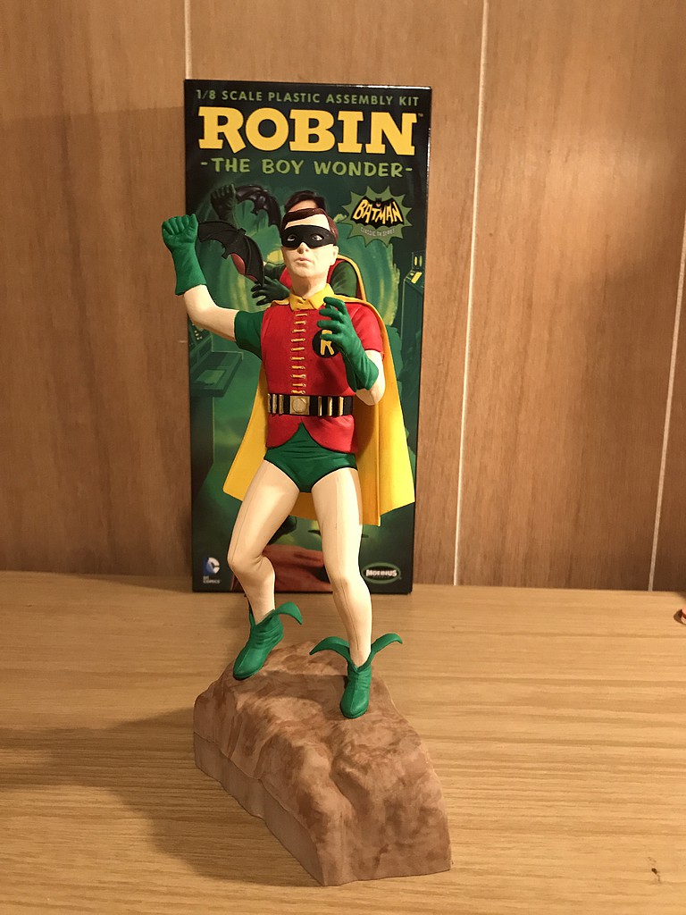 Moebius Models 1/8 1966 Robin The Boy Wonder Assembly Kit