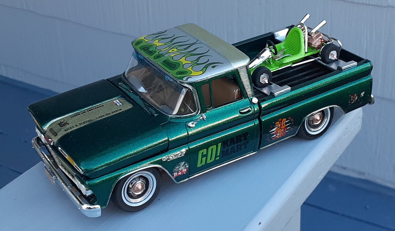 Chevy Custom Fleetside Pickup With Go Kart Plastic Model Truck