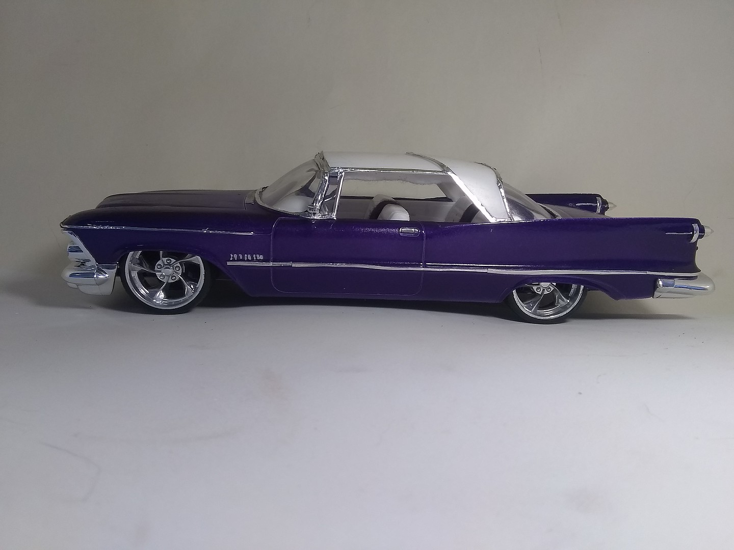 chrysler imperial model kit