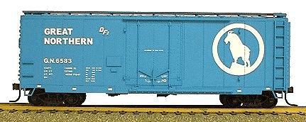 Accurail 40 AAR Plug Door Box Car Kit - Great Northern HO Scale Model Train Freight Car #3109