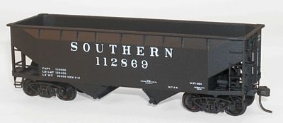 Accurail 50-Ton Offset-Side Twin Hopper Kit Southern HO Scale Model Train Freight Car #7714