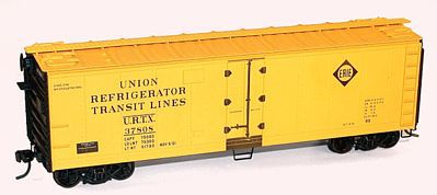 Accurail 40 Steel Reefer w/Hinged Door Kit Erie URTX #37824 HO Scale Model Train Freight Car #8313
