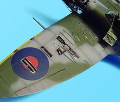Aires Spitfire Mk V Gun Bay (D) Plastic Model Vehicle Accessory 1/72 Scale #7102