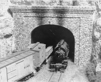 AIM Double-Track Tunnel Portal (Random Stone) HO Scale Model Railroad Scenery #113