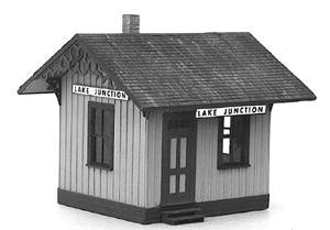 American-Models Lake Junction Station Kit HO Scale Model Railroad Building #120