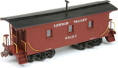 American-Models Wood Caboose - Kit Lehigh Valley 25 Transfer HO Scale Model Train Freight Car #874