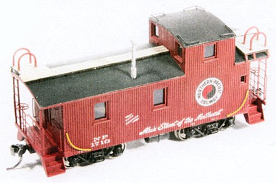 American-Models Northern Pacific 1700 Series Wood Cupola Caboose HO Scale Model Train Freight Car #885