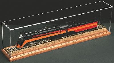 American-Plastics Wood Base (Oak) less Track - 18 HO Scale Model Train Display Case #h1018