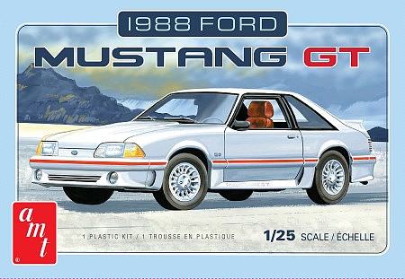 AMT 88 Ford Mustang GT Plastic Model Car Vehicle Kit 1/25 Scale #1216