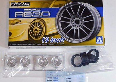 Aoshima Volk Racing RE30 19 Tire & Wheel Set (4) Plastic Model Tire Wheel 1/24 Scale #53812