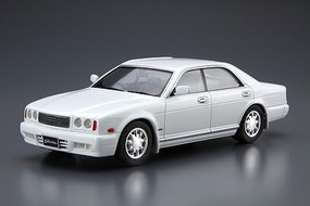 Aoshima 1992 Nissan Cedric/Gloria Ultima 4-Door Car Plastic Model Car Vehicle Kit 1/24 Scale #61947