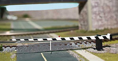 Atlas-O Operating Crossing Gate with LED Light 8-1/2 x 3/8 (black, white) - O-Scale