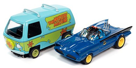 Auto-World HO Scooby Doo Meets Batman & Robin Slot Car 18 Racing Set