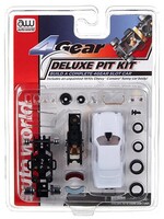 Auto-World 4 Gear Deluxe Pit Kit w/body