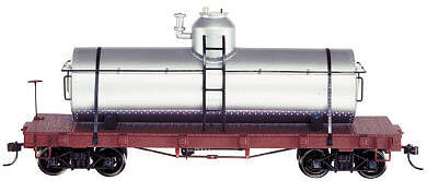 Bachmann Tank Car w/Flat Frame Painted, Unlettered (Silver) O Scale Model Train Freight Car #27198